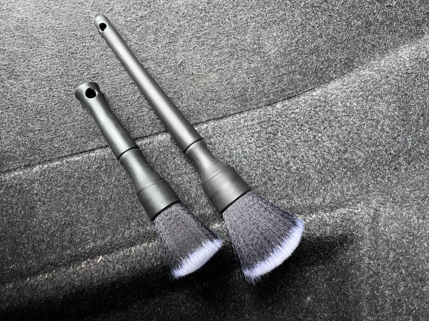 Pack 2 Pinceaux Detailing Voiture – Nylon Doux & Manche Ergonomique | VibeAuto